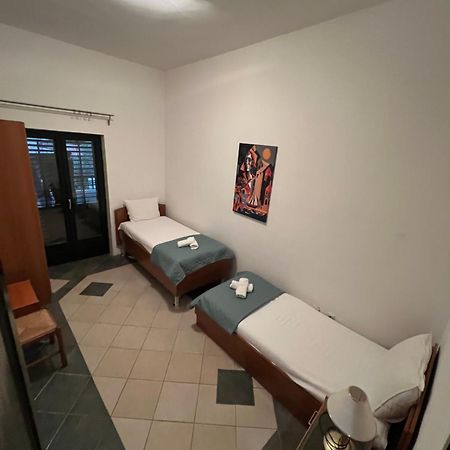 Renome Apartment Petrovac Luaran gambar