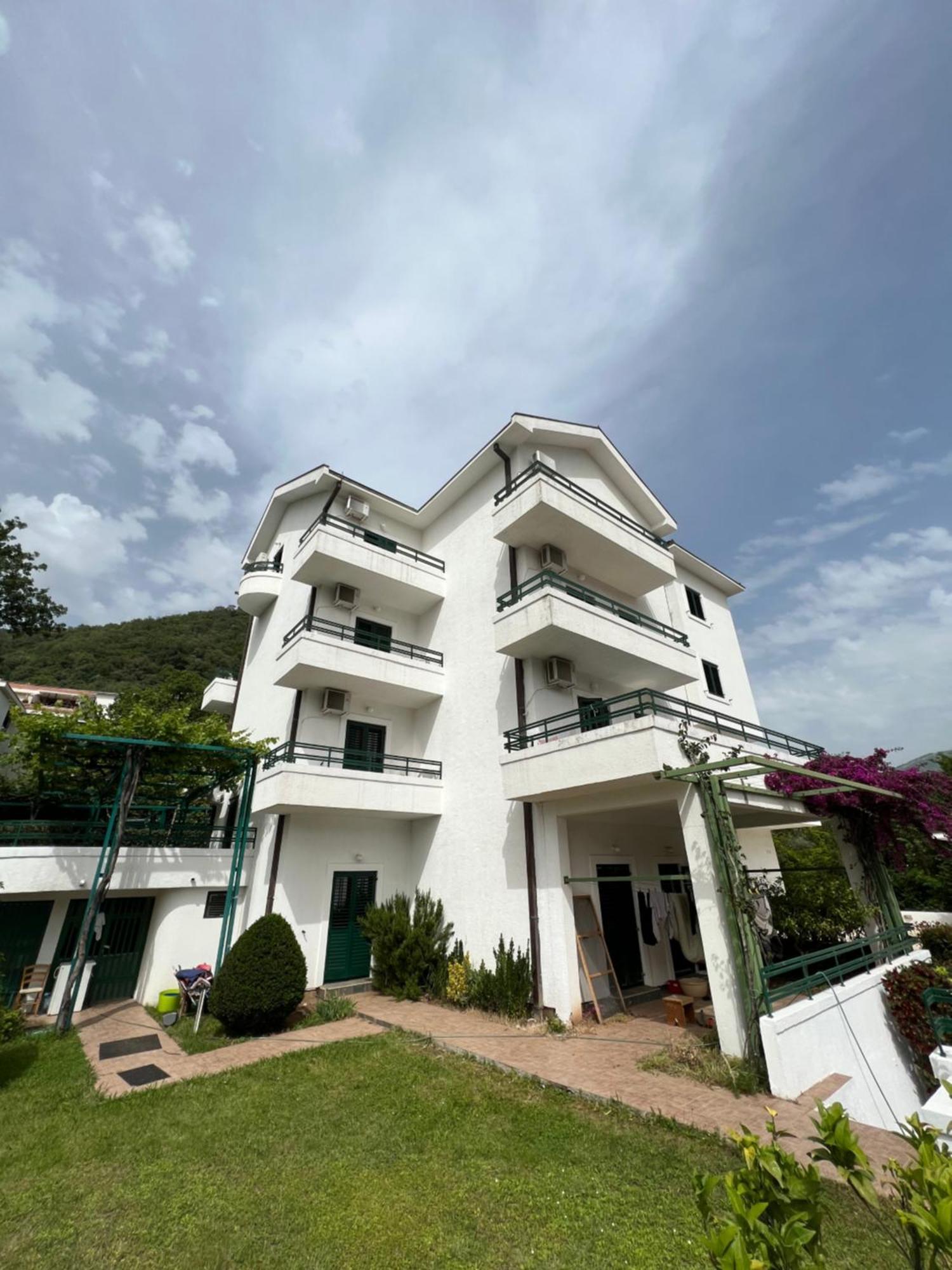 Renome Apartment Petrovac Luaran gambar