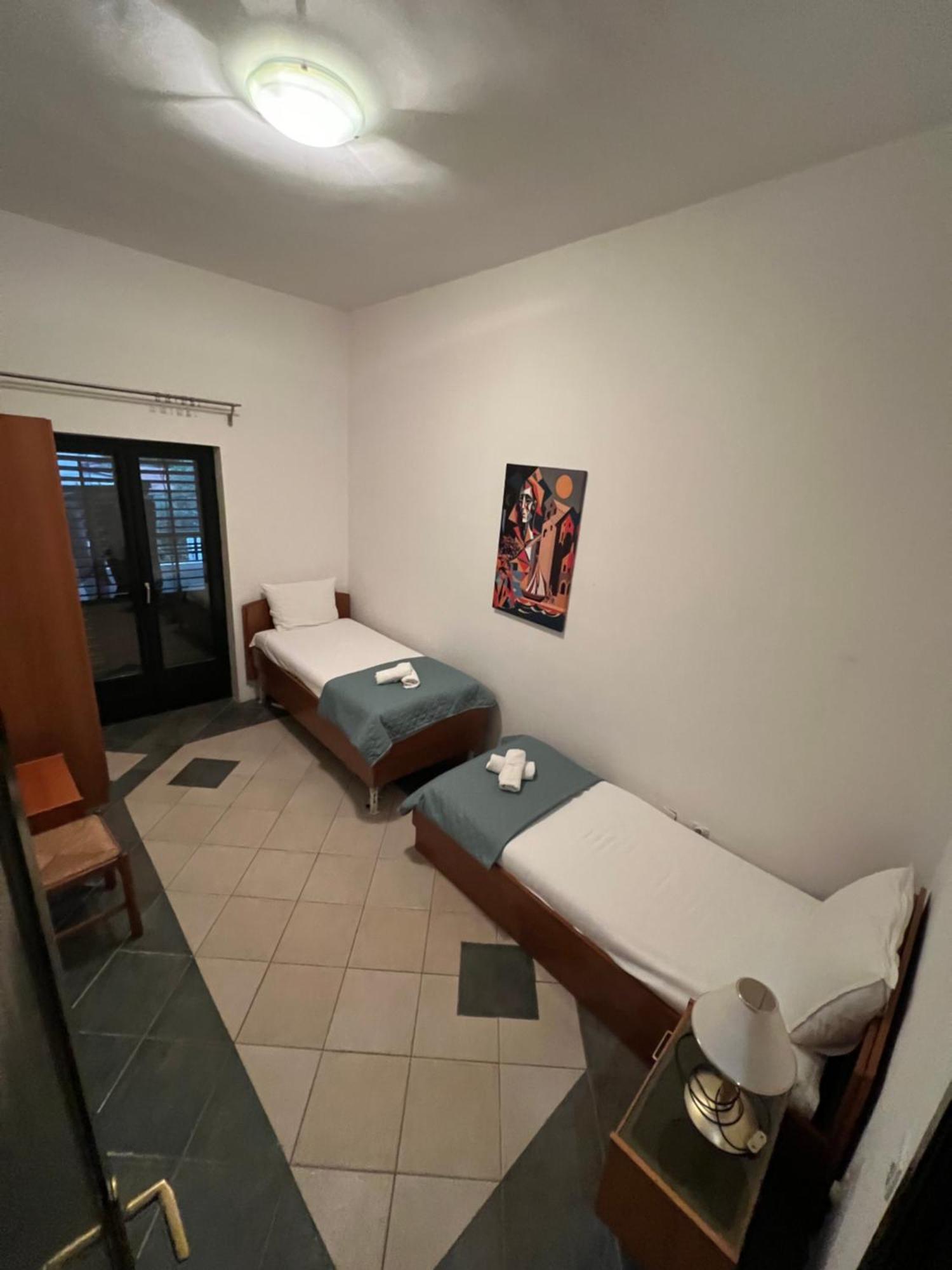 Renome Apartment Petrovac Luaran gambar